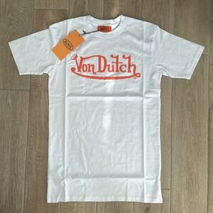 Biker Shop Graphic Tee in white 
Von Dutch